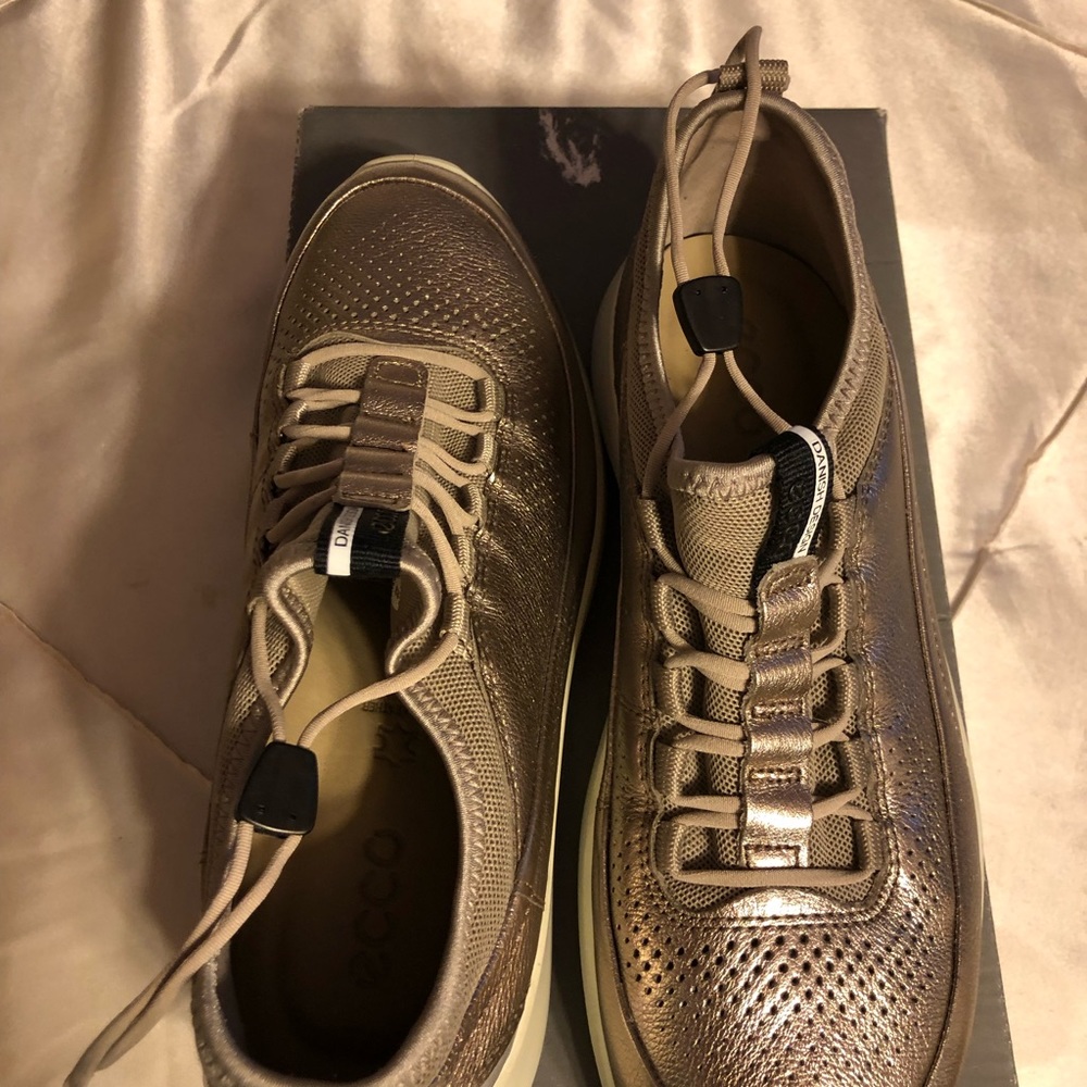 Echo Shoes - image 3